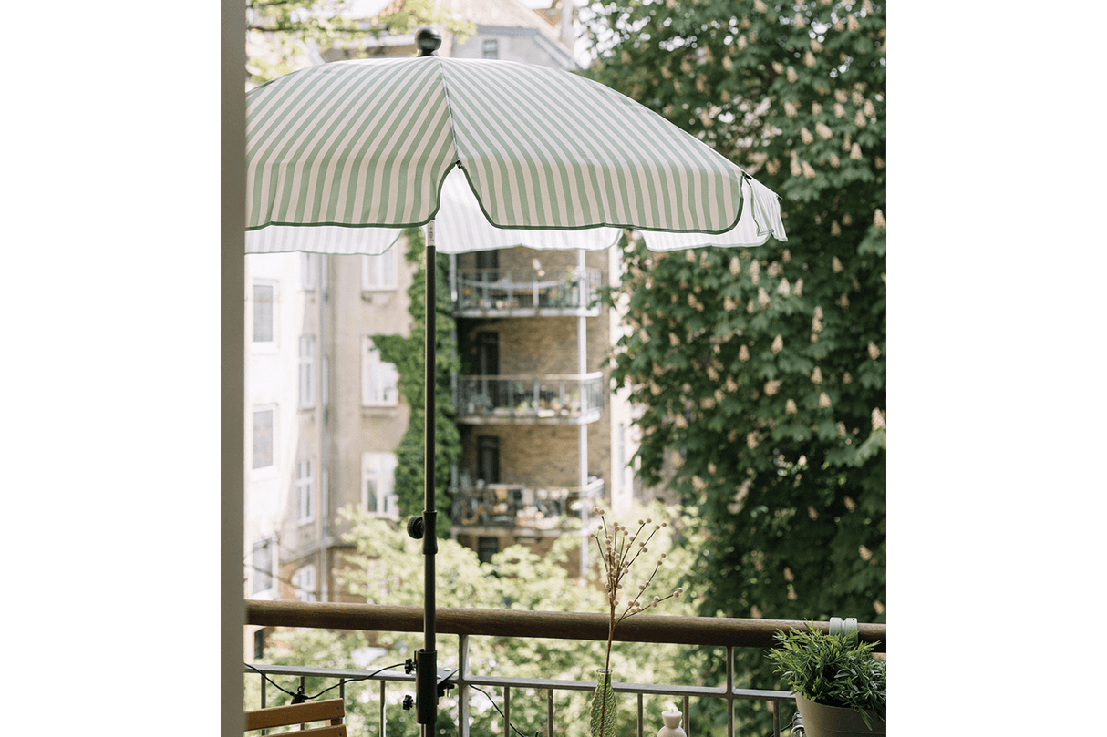 Jamila randig parasoll med tilt Ø130 cm