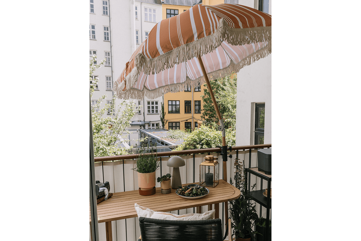 Stine randig parasoll med tilt Ø155 / Ø160 cm