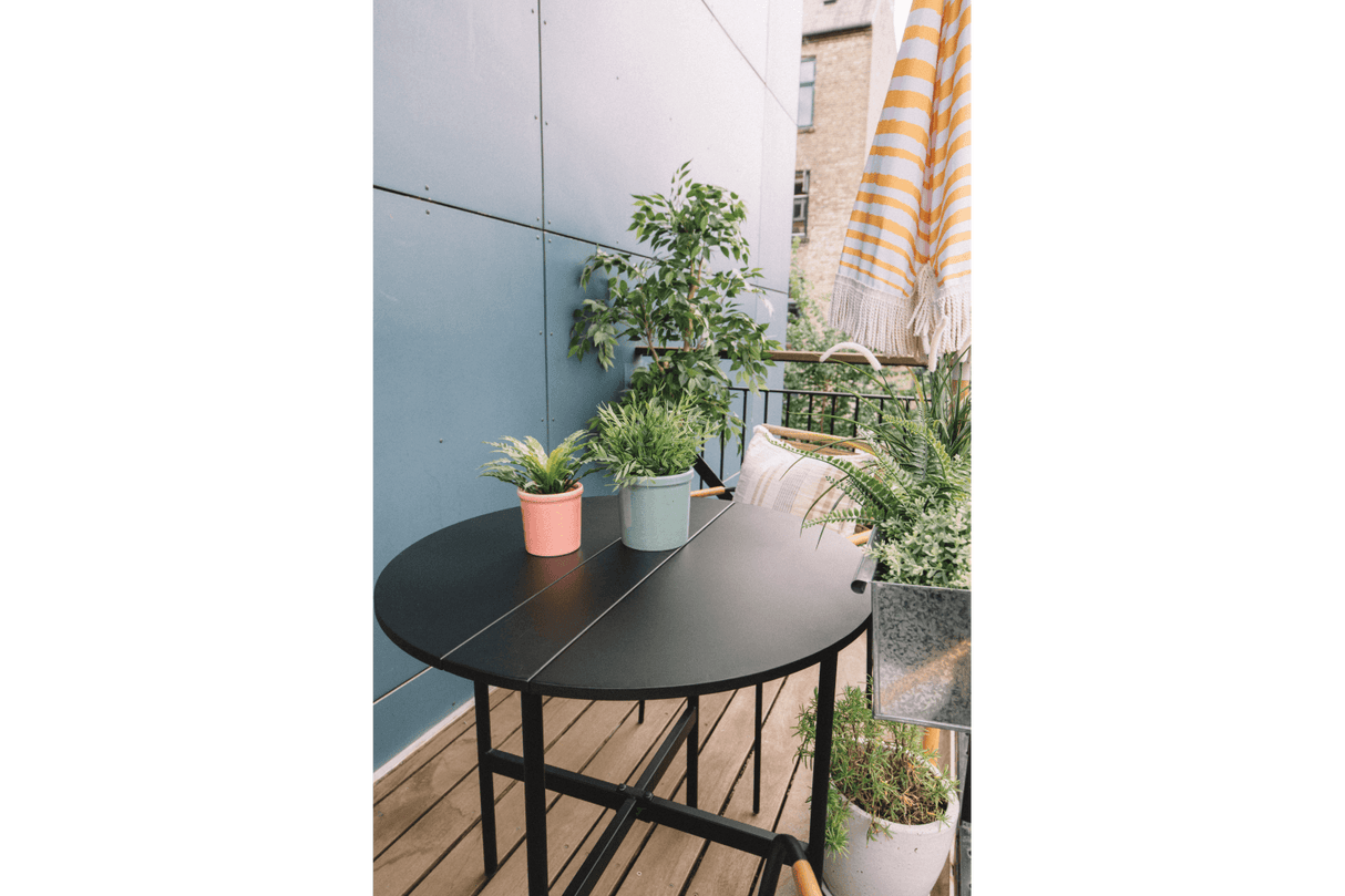 Clara metall gatelegbord Ø80 cm