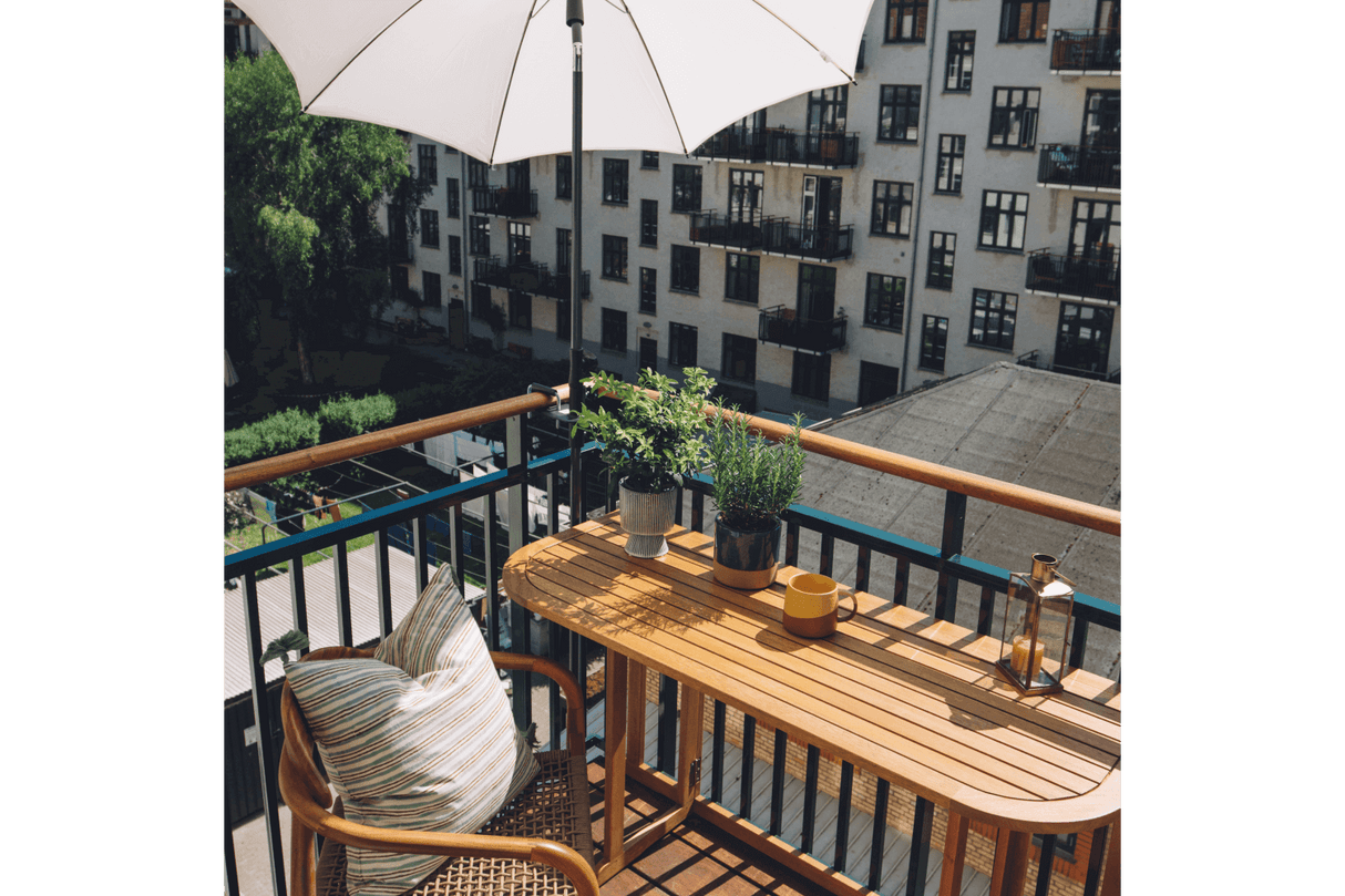 Laura teak klaffbord 130 x 50 cm