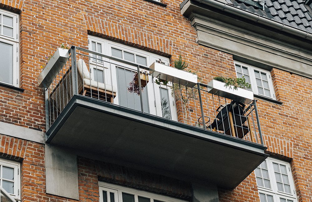 Balkong makeover med fokus på matlagning och avkoppling