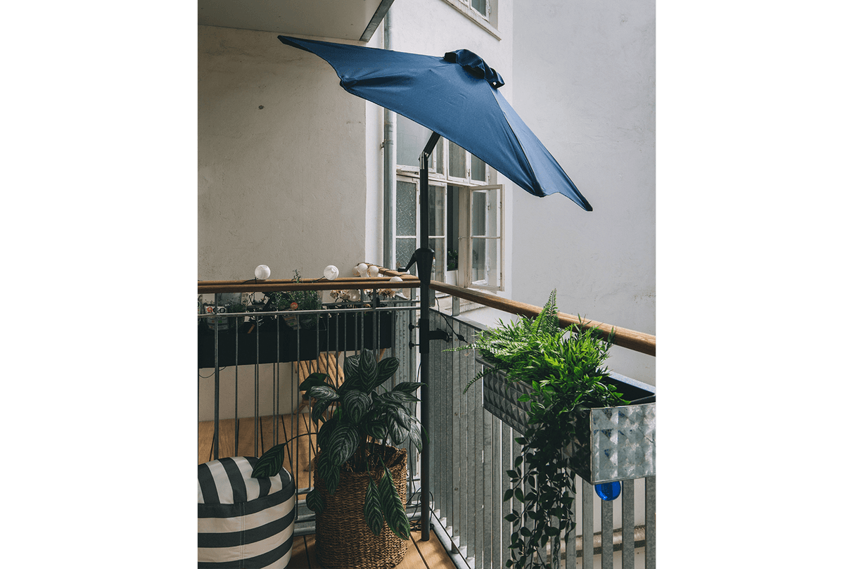 Frida parasoll med vev och tilt Ø160 / Ø200 cm