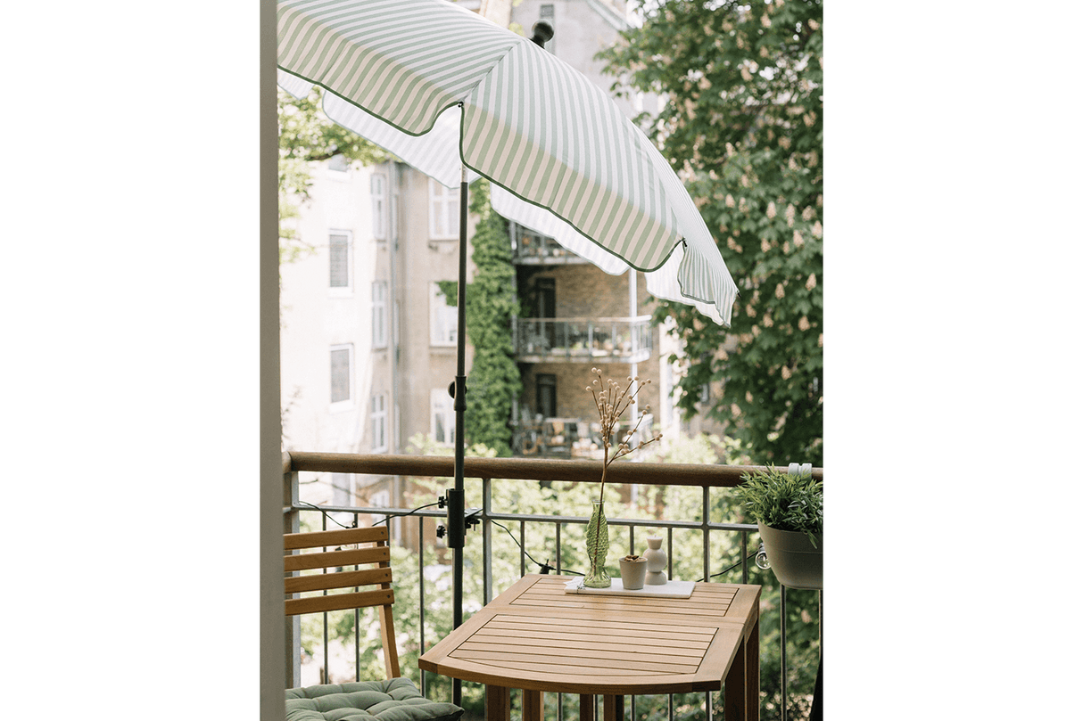 Jamila randig parasoll med tilt Ø130 cm