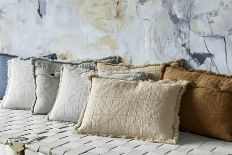 Kuddfodral med broderi 30 x 45 cm