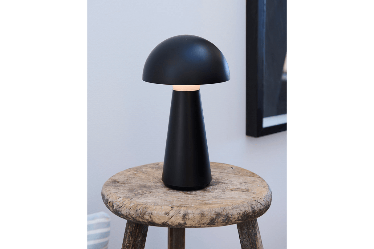 Sam, laddningsbar lampa