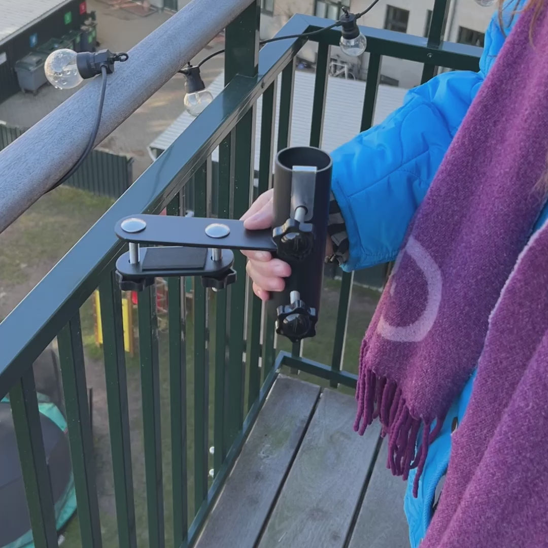 Pil parasollfäste till platta balkongräcken