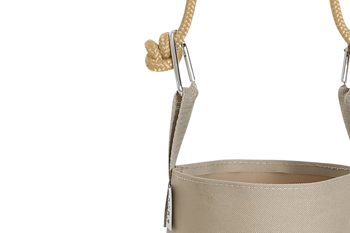 Ampel till vägg och tak