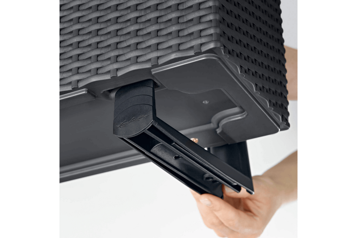 Fästen till Lechuza balkonglåda