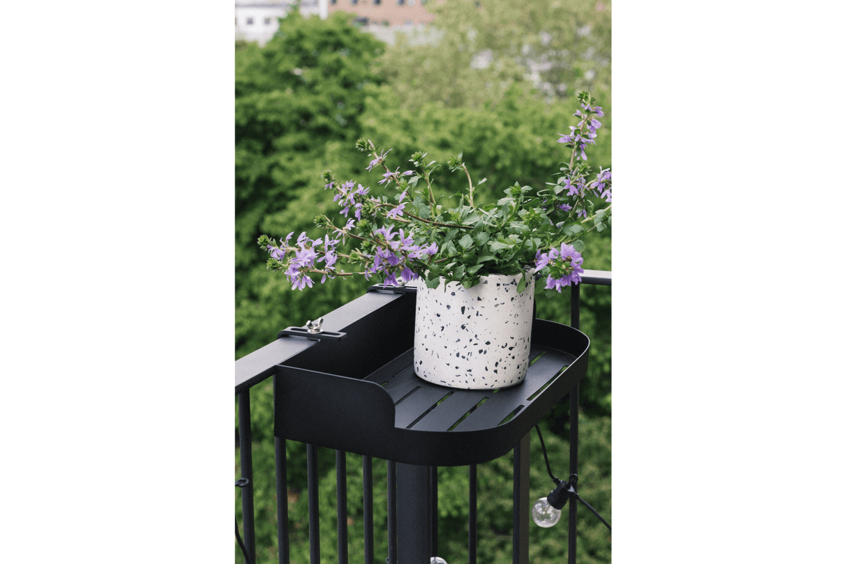 Mie metallhylla till räcke 50 x 25 cm