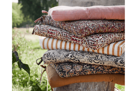 Randig sittdyna, honey 45 x 45 cm