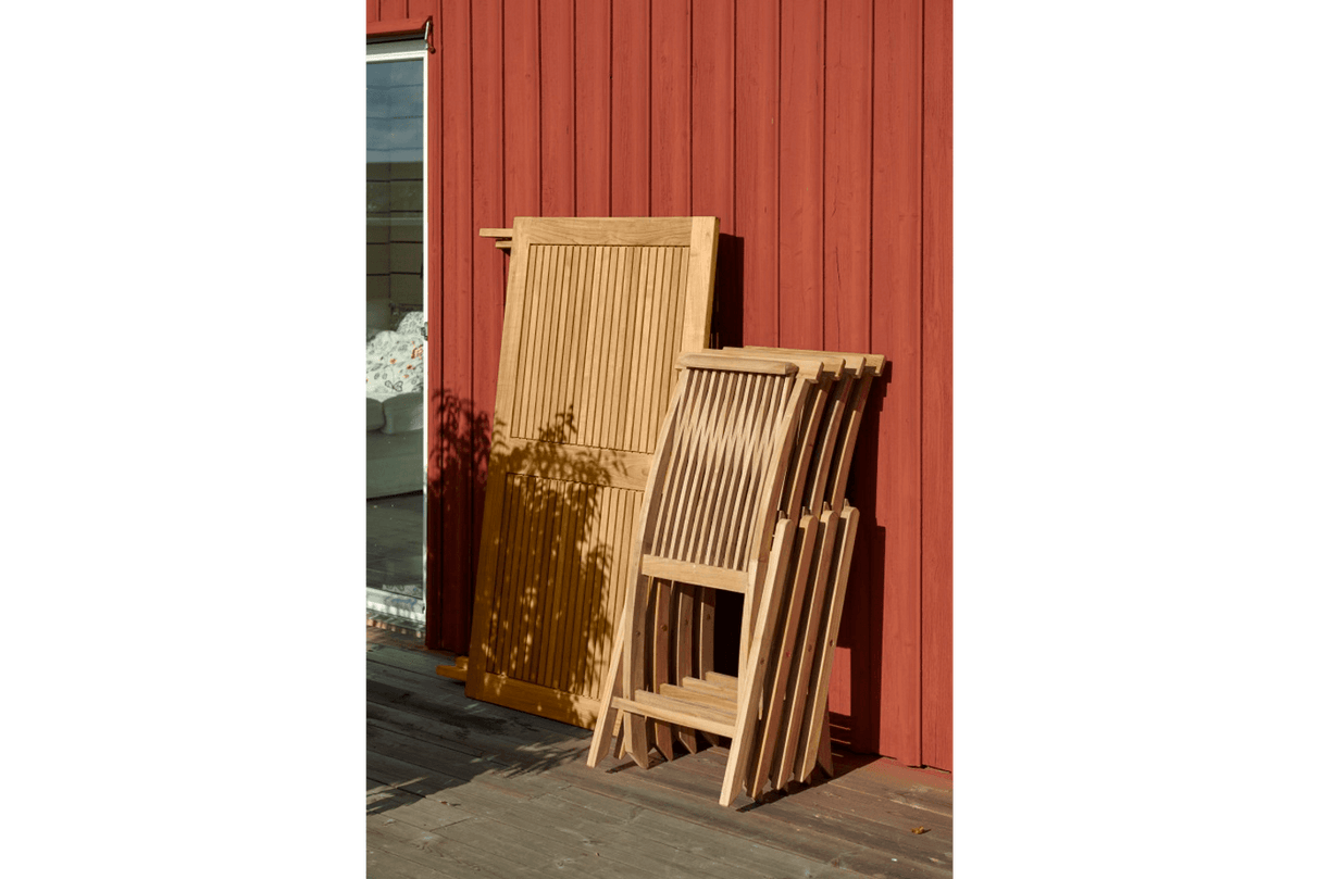 Turin teak klappstol med armstöd
